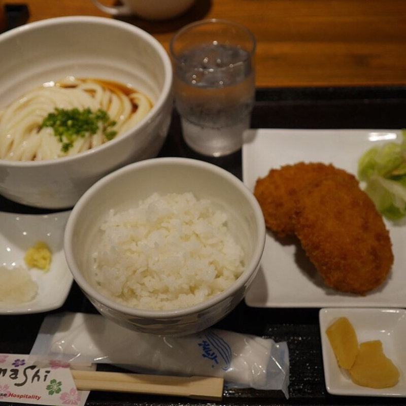 俺の肉じゃがコロッケセット(JUN大谷製麺処)