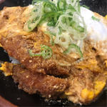 ダブルたまごカツ丼(豚屋とん一 イオンモール松本店)