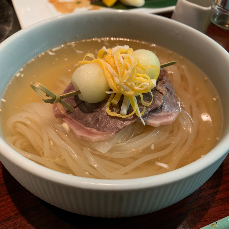 冷麺（太麺）(叙々苑 沖縄おもろまち店 （ジョジョエン）)
