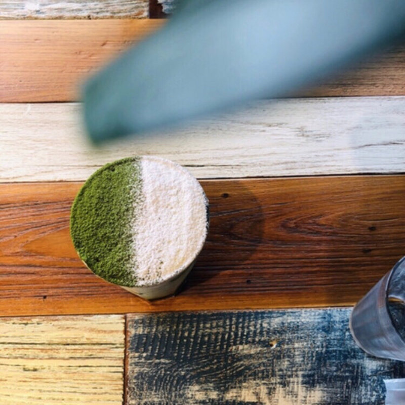 抹茶ラテ(コナズ珈琲足立)