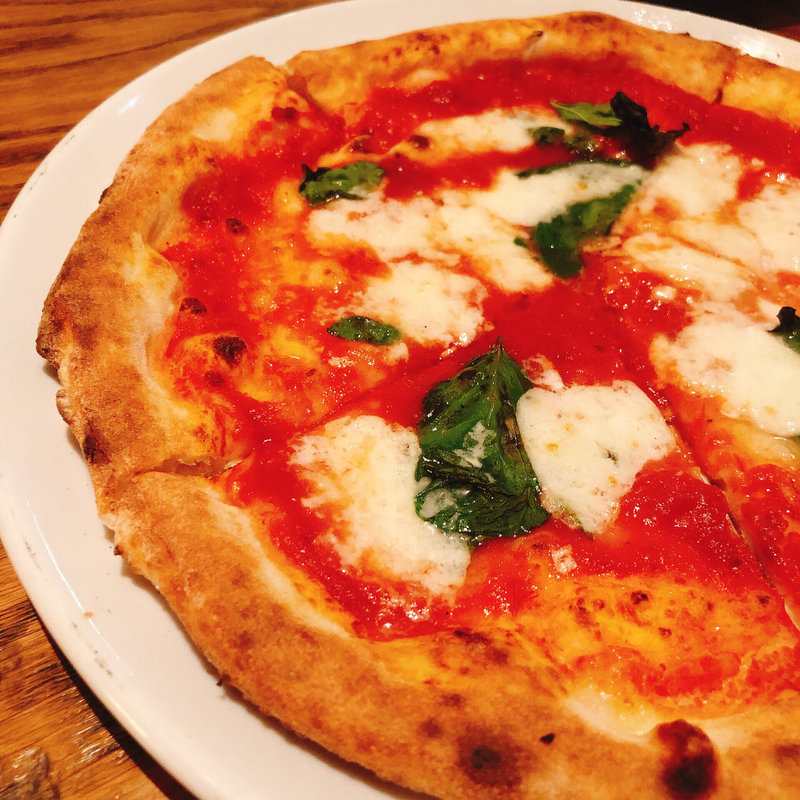 おまかせピザ(バール　イルピアット （BAR ilpiatto）)