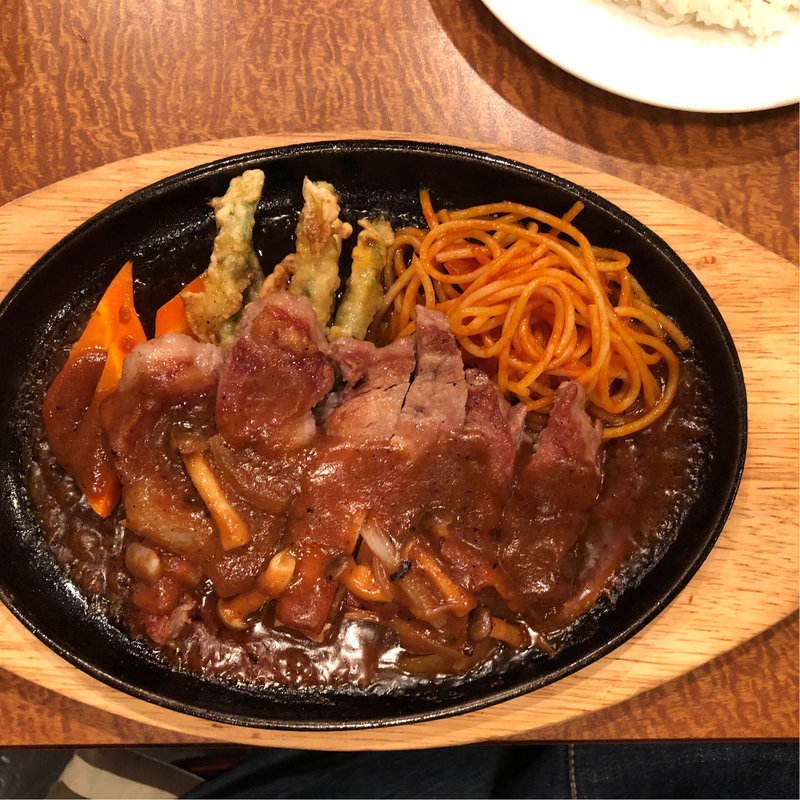 ポークチャップ(洋食グリーン)