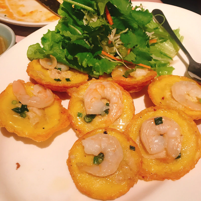 南部ブンタウ料理バインコット(Nha Viet Nam 恵比寿本店)