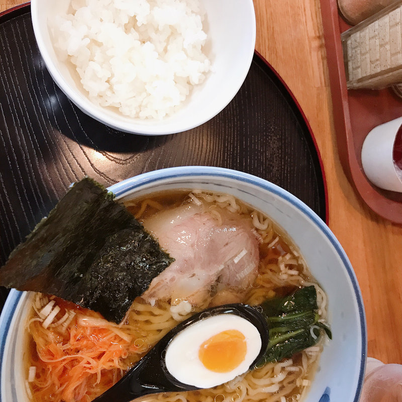 ねぎ辛中華そば(○政 （まるまさ）)