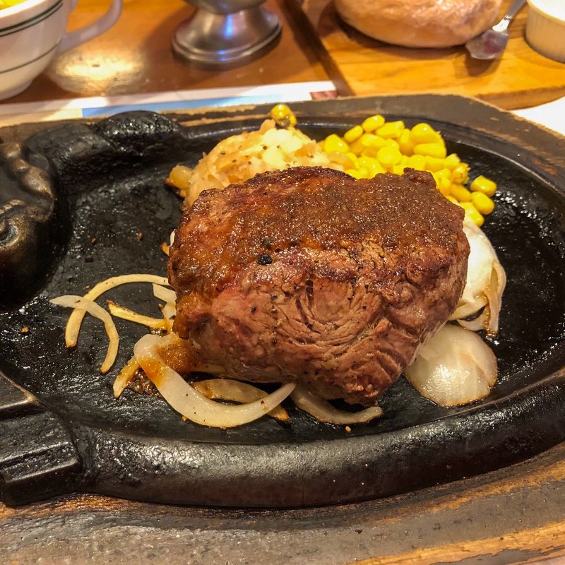 ウルグアイ産　炭焼き超厚切り熟成サーロインステーキ　200g(ステーキハウス ブロンコビリー武石インター店)