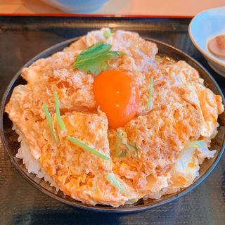 ロースカツ丼(とんかつ らくい )