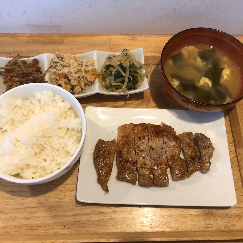 ポークソテー(Hostel Little Japan｜リトルジャパン)
