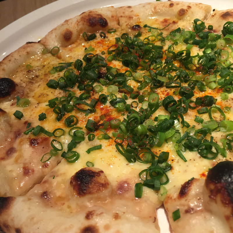 酒盗ピザ(マチナカイタリアン酒場ポルコ)