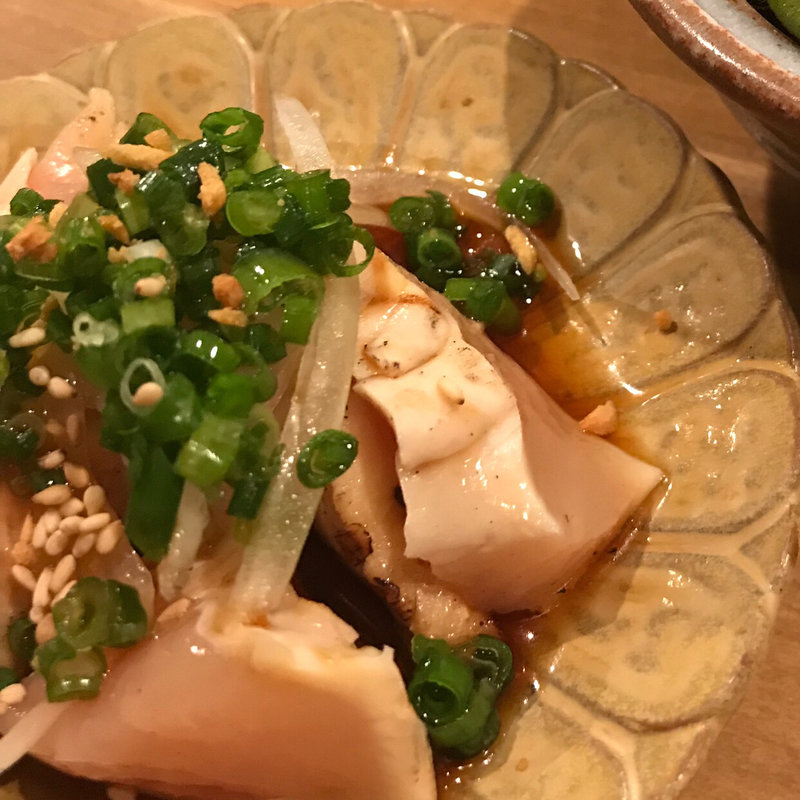 鶏のタタキ  付き出し(おでんムロ)