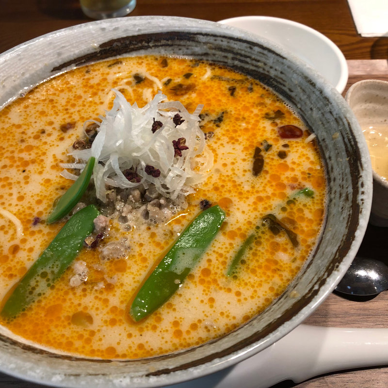 担々麺(漁見 浅草蔵前本店)