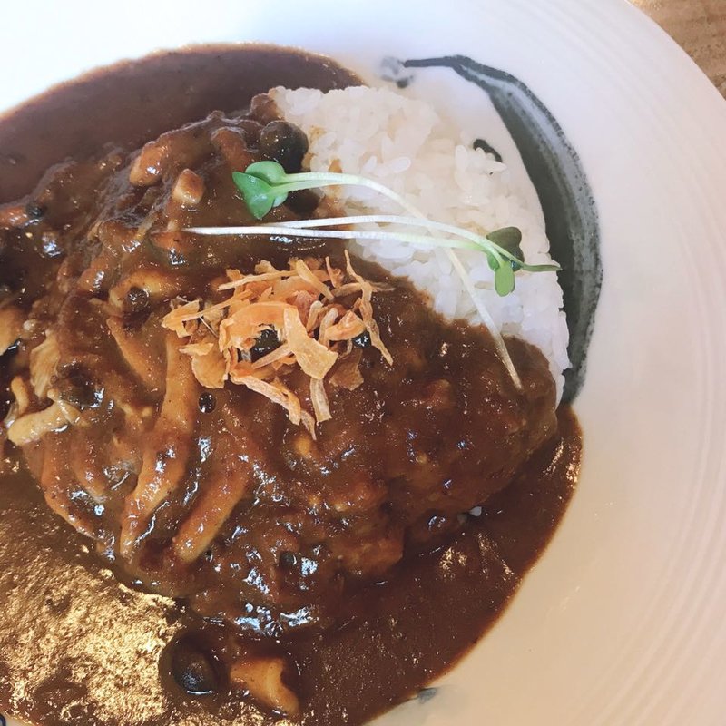 きのこカレー(まめ蔵 （マメゾウ）)