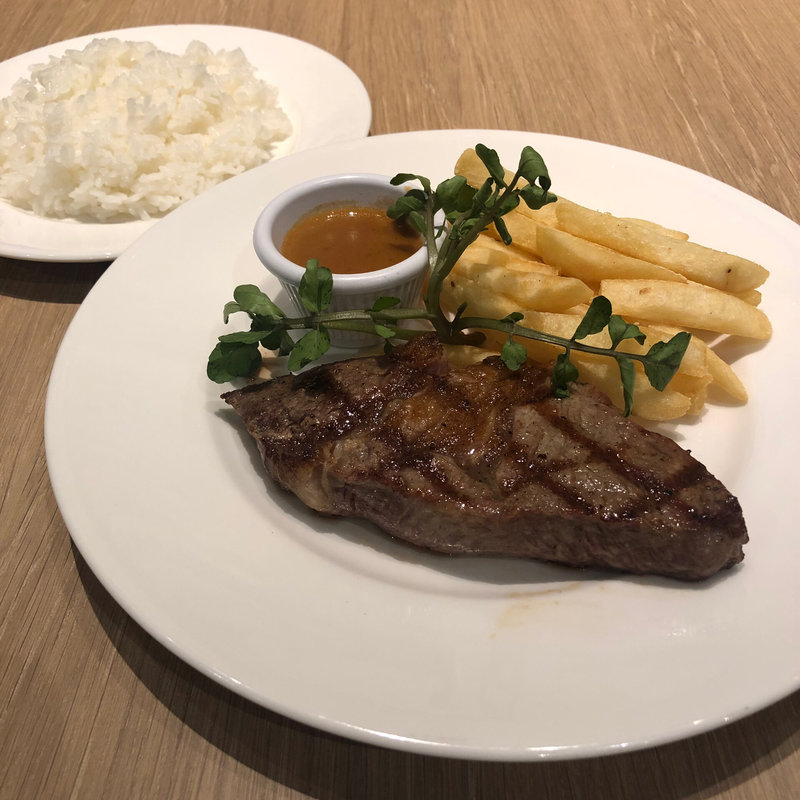 (シズラー 東京国際フォーラム店)