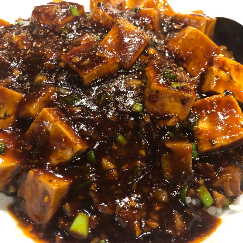 麻婆豆腐丼(萬力屋 麻布十番店 （まんりきや）)