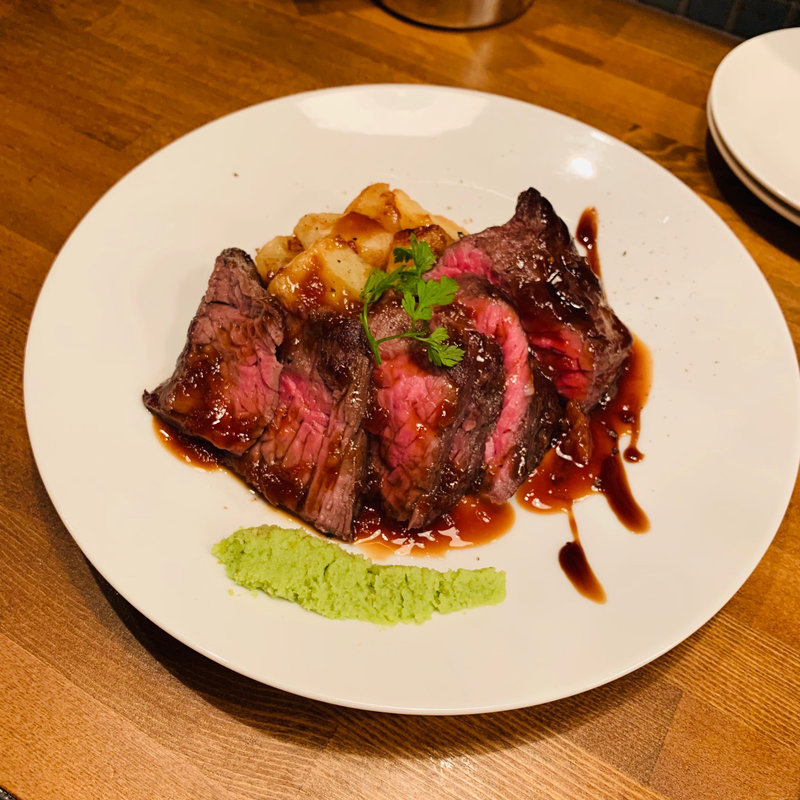 ハラミのステーキ(フレンチビストロ Tchin-Tchin GORO 神田駅前店)