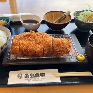 特上ロースカツ定食(糸島食堂)