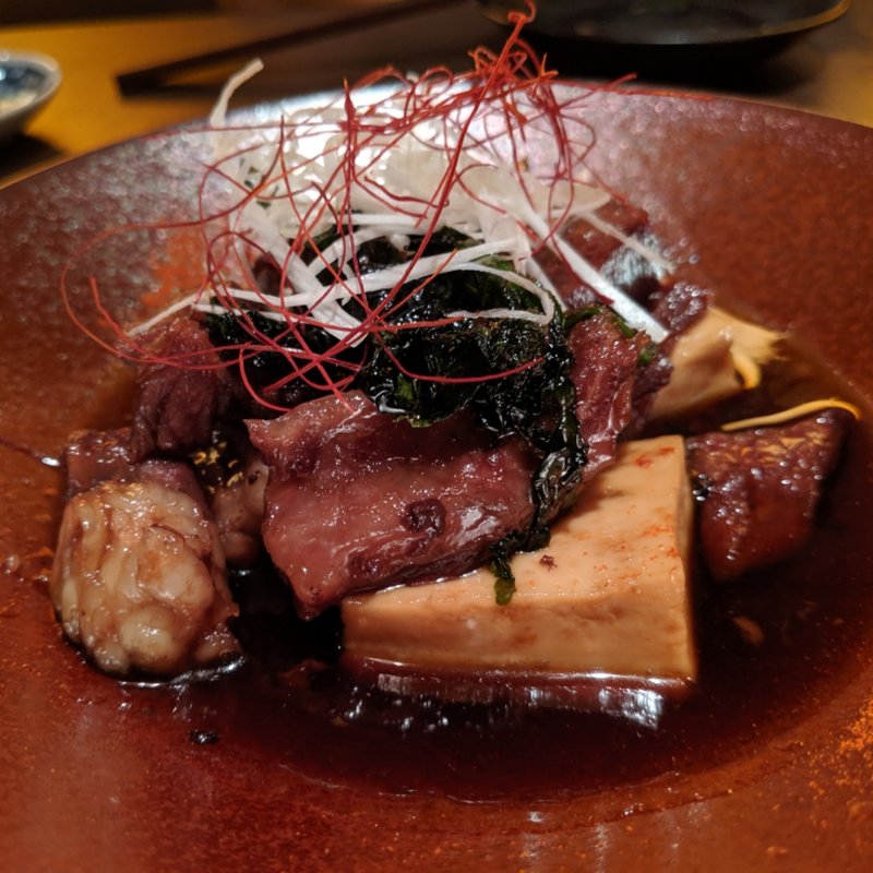 すき焼き屋さんの甘辛肉豆腐(すき焼き・牛タン いぶり 神田店)