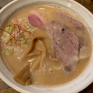 ラーメン(西中島 光龍益 (ニシナカジマ コウリュウマス))