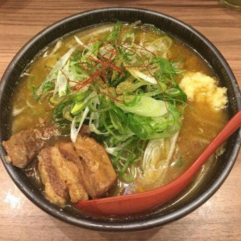 北海道ネギの味噌ラーメン（期間限定。1日60食限定）(ソラノイロNIPPON)