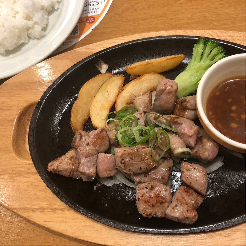 カットサイコロステーキ130g(ココス 丸亀土器店 )