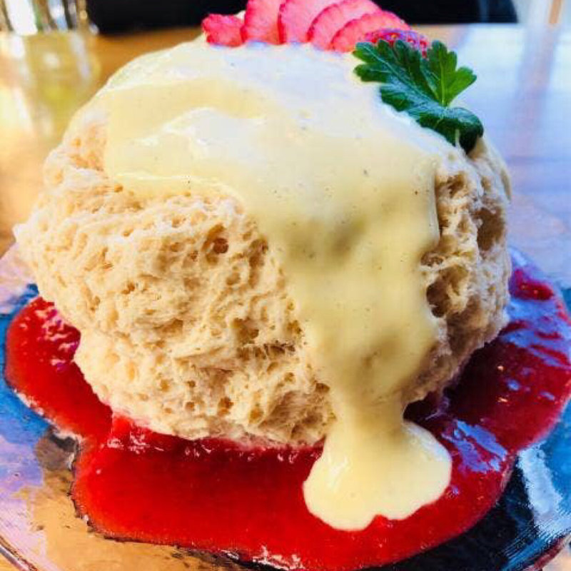 キャラメルいちごカスタード(和kitchen かんな （和キッチン かんな）)