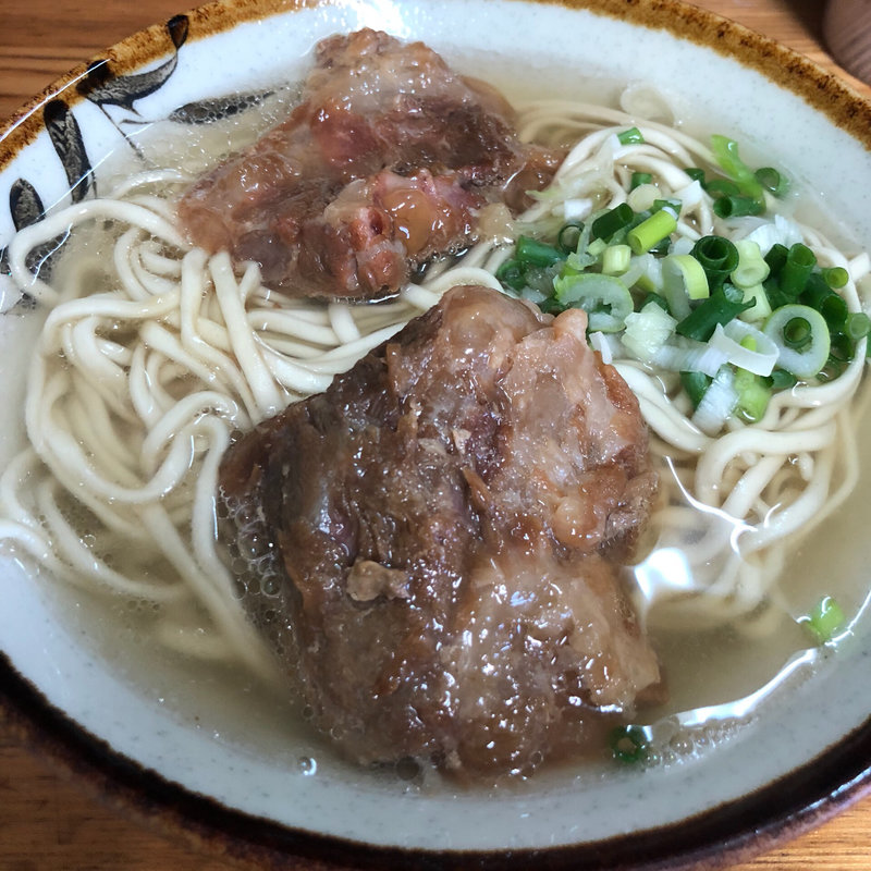 ソーキそば(田舎 泊店 )