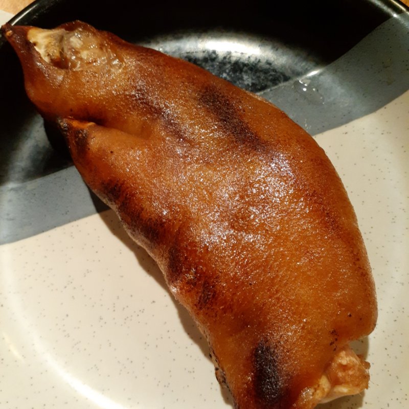 味付け焼き豚足(炭火焼き肉まこと)