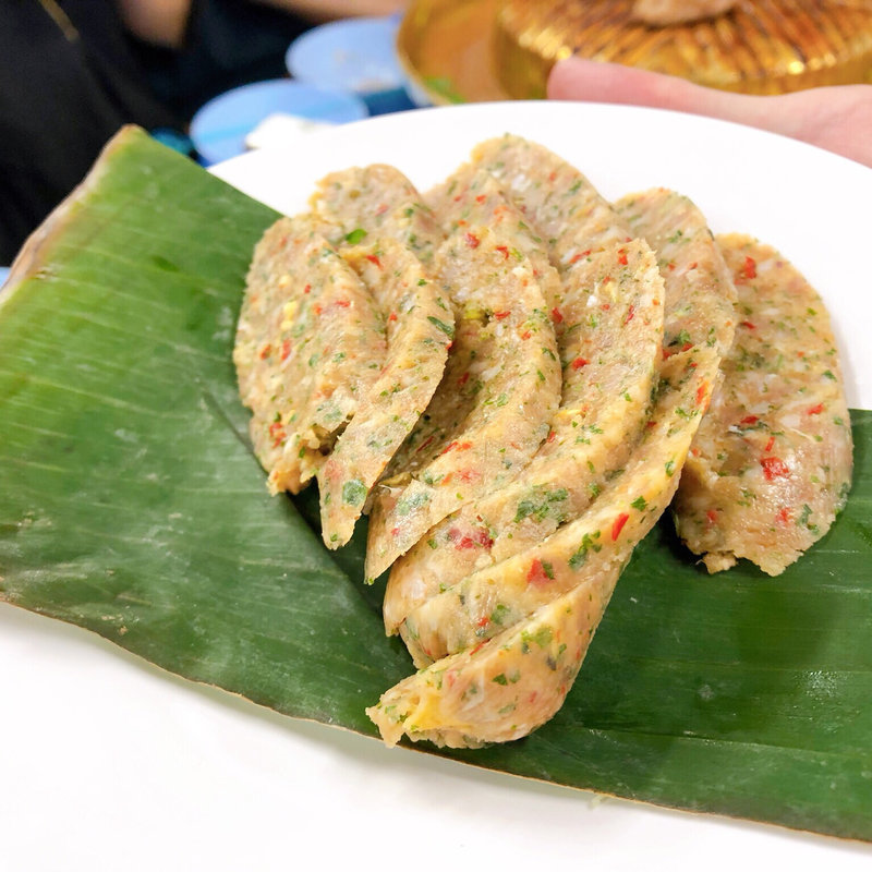 生肉ソーセージ(タイ屋台 999 梅田店 （カオカオカオ）)