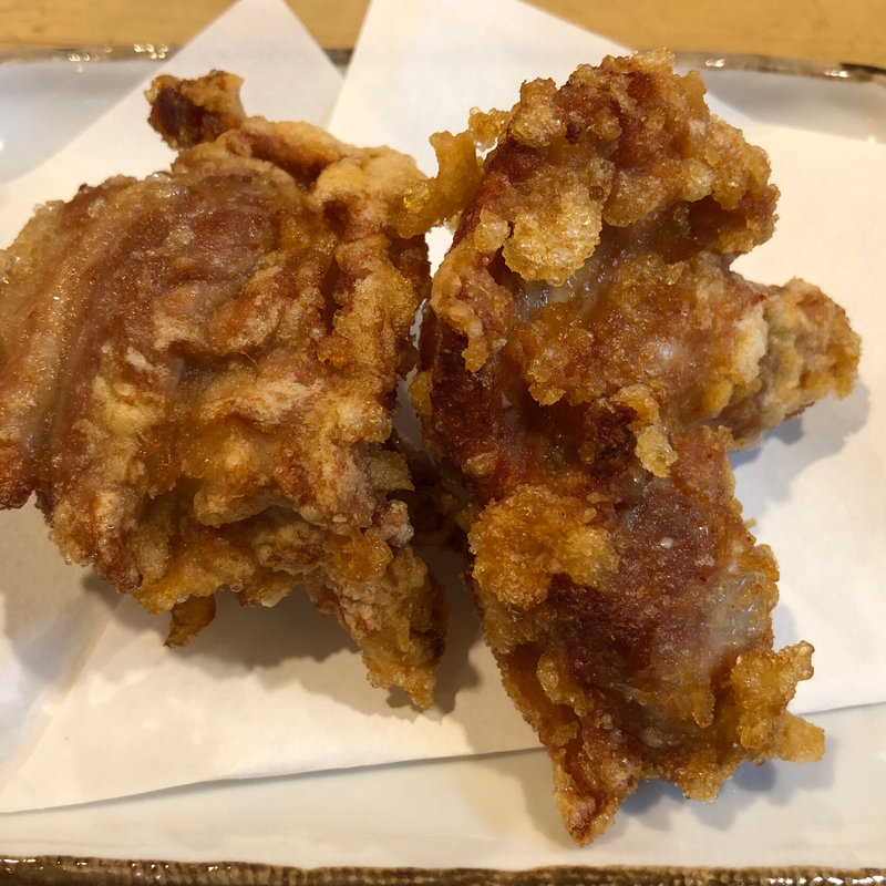 鶏ももの唐揚げ(彩色ラーメンきんせい 高槻本店 )