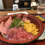 トロ・うに・中落ち丼(築地魚河岸仲家)