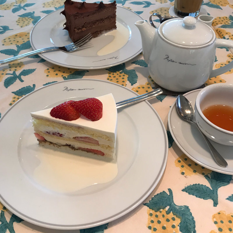 苺のショートケーキ(11月〜5月まで)(ペーパームーン)