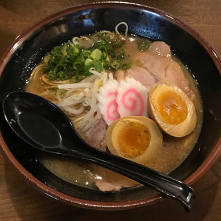 和歌山ラーメン(ラーメン幕末 南紀白浜店)