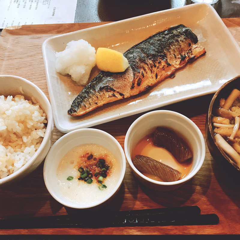 鯖の塩焼き定食(黒川食堂)