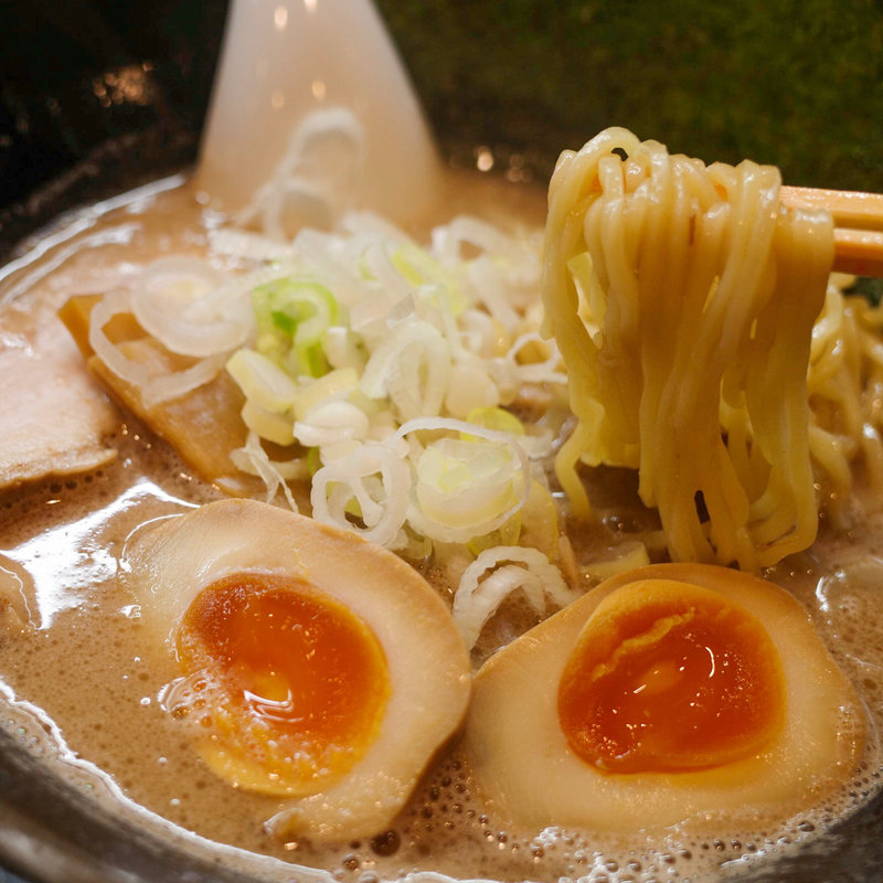チャーシュー麺、味玉トッピング(ラーメン長山 )
