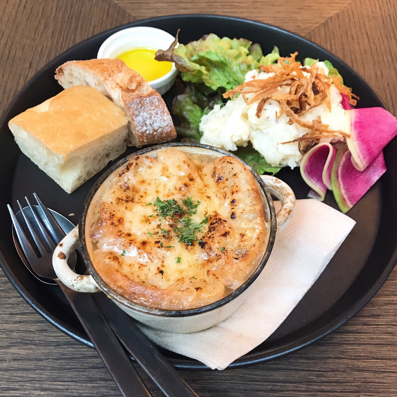 (CAFE STUDIO BAKERY)