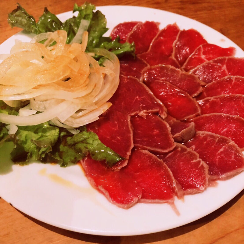 薄切りレアステーキ(Bistro ひつじや （ビストロ ヒツジヤ）)