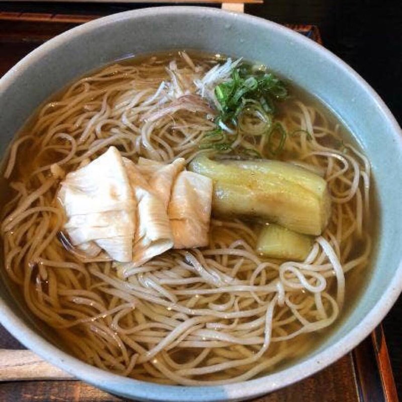 焼き茄子と湯葉の冷かけそば(きょうや )