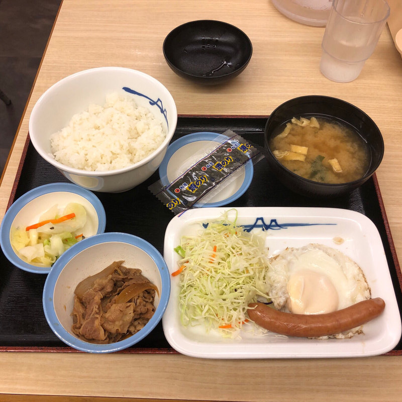 ソーセージエッグ定食(松屋 祖師谷大蔵3丁目店)