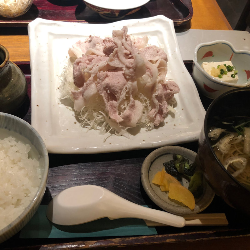 豚しゃぶ定食(日本料理 田中 ひっつみ庵 （たなか ひっつみあん）)