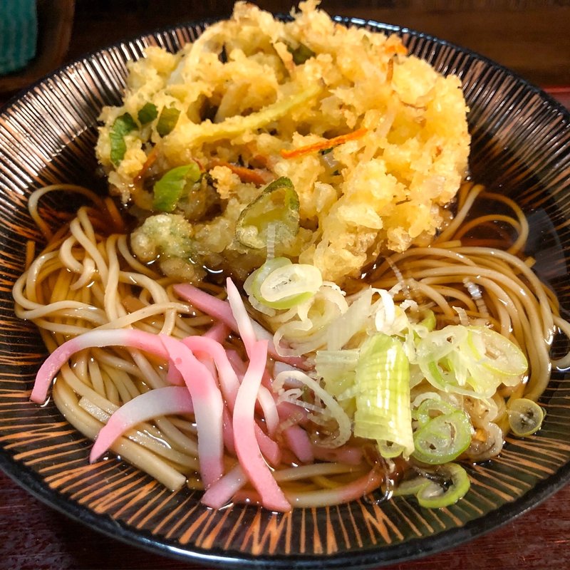 かき揚げそば(生そば玉川 池袋東口店)