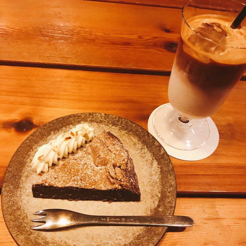 ほうじ茶ガトーショコラ(フロムアファー倉庫01 （from afar）)