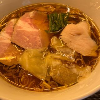 醤油ワンタン麺(MENSHO)