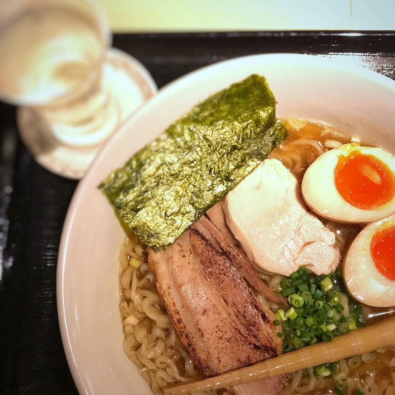 しょうゆ味玉らーめん（鶏）(手打ちうどん 円清)