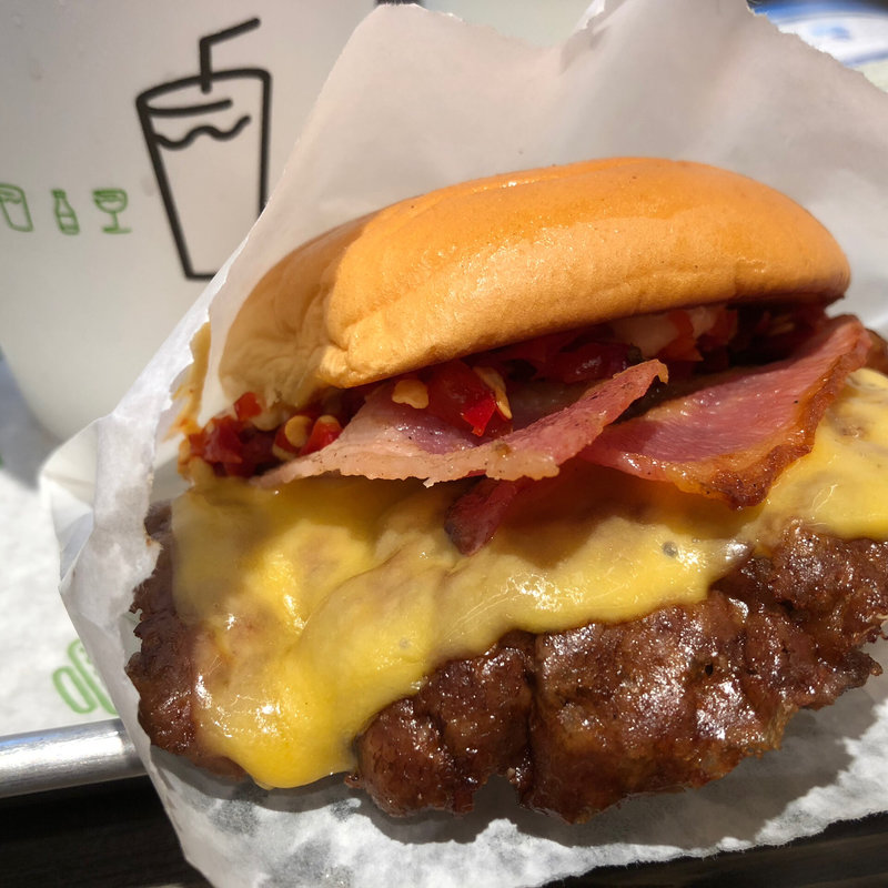 smoke shack &cheesy fries(Shake Shack)