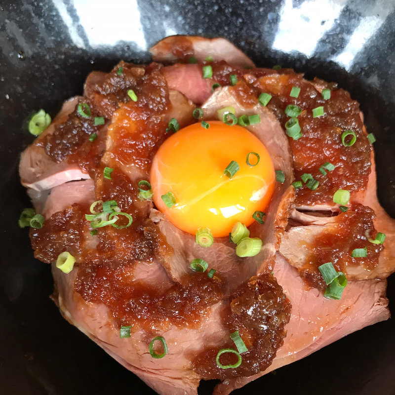 ローストビーフ丼(焼肉ウエスト 遠賀店 )