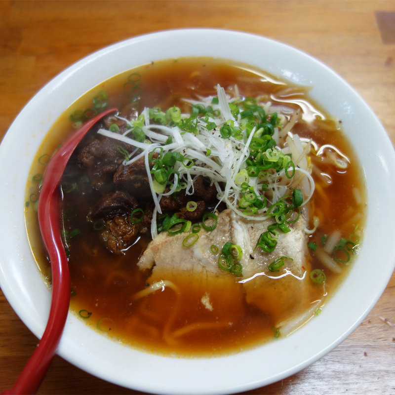 牛すじラーメン(元祖スタミナ鉄板 美野島亭)