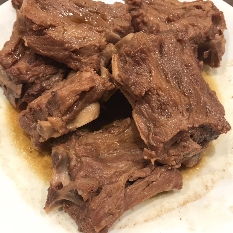 ラム背骨の醤油煮込み(東北人家 新館)