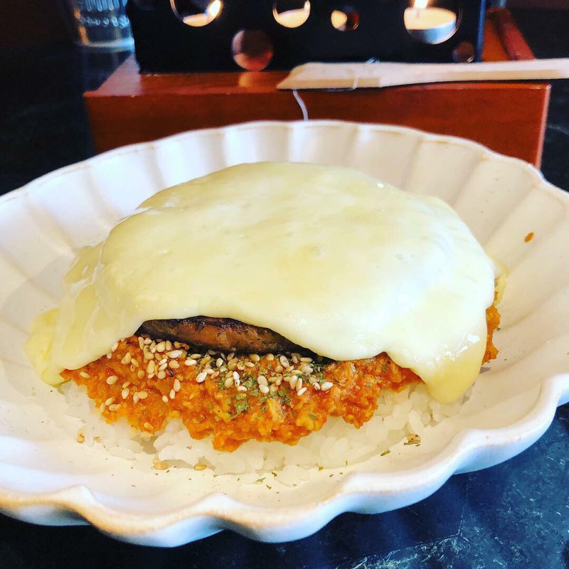 チーズバーグカレー(他力本願寺カレー 瀬口家 下北沢店)