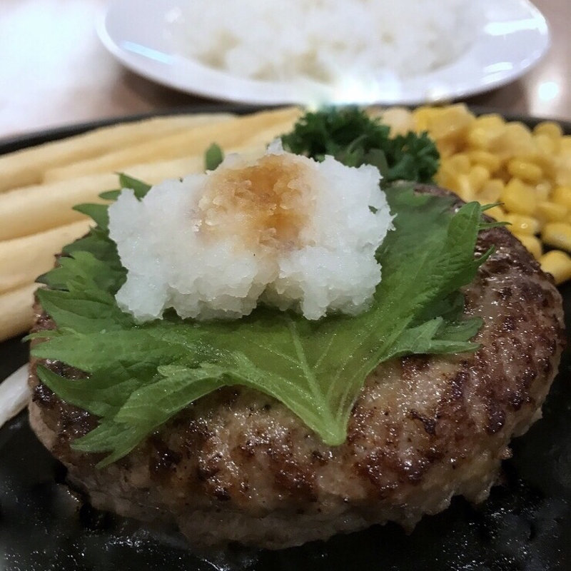 ハンバーグ(ロイヤルホスト平野店)