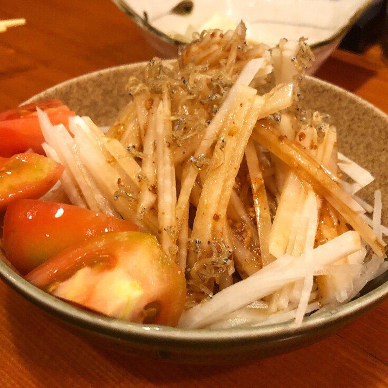 大根サラダ(串焼き　いの田)