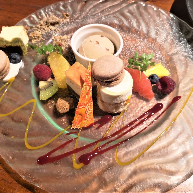 本日のデザート5種盛り合わせ(バリラックス ザ ガーデン 梅田 （BALILax Marubiru Garden Cafe）)